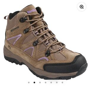 Women's Snohomish Mid Waterproof Hiking
Boot 6.5